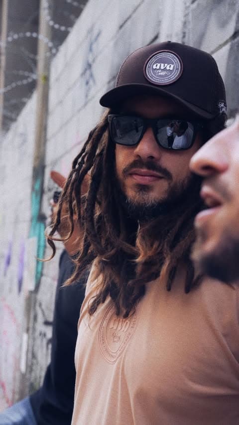 Boné Preto