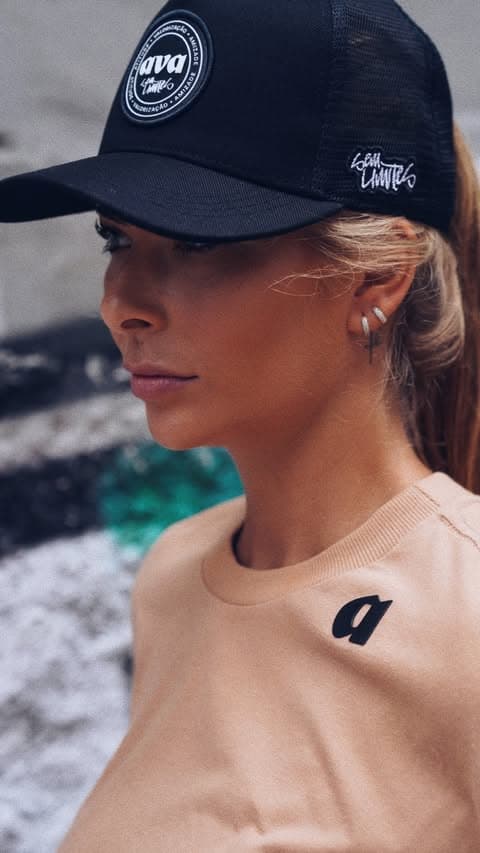 Boné Feminino